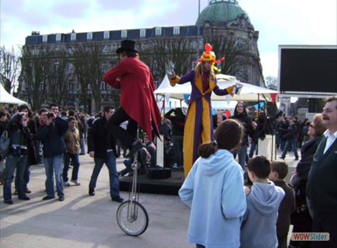Circus performers